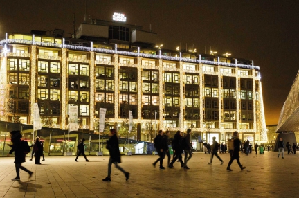 Kom jij naar de ontsteking van onze feestverlichting?