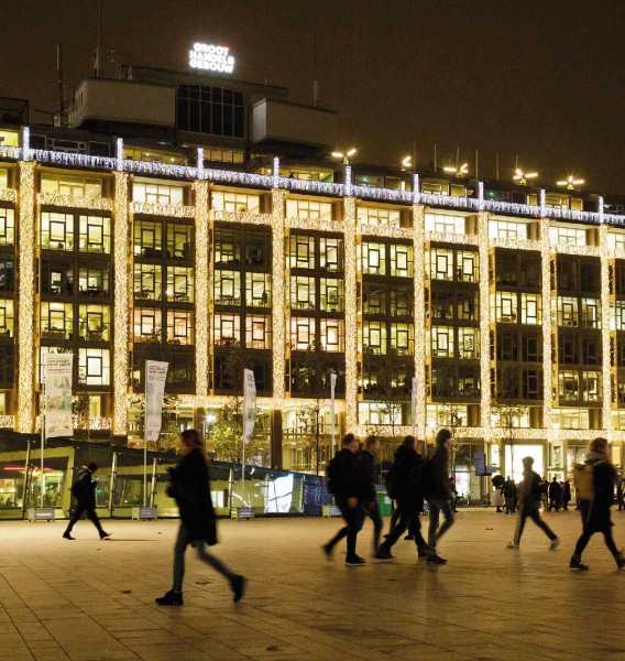 Kom jij naar de ontsteking van onze feestverlichting?